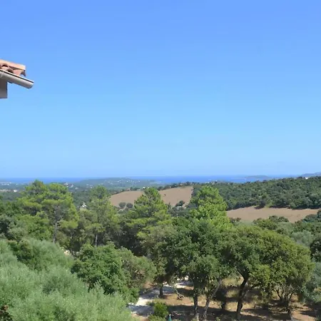 Maremuntagna Vecchio Gæstehus